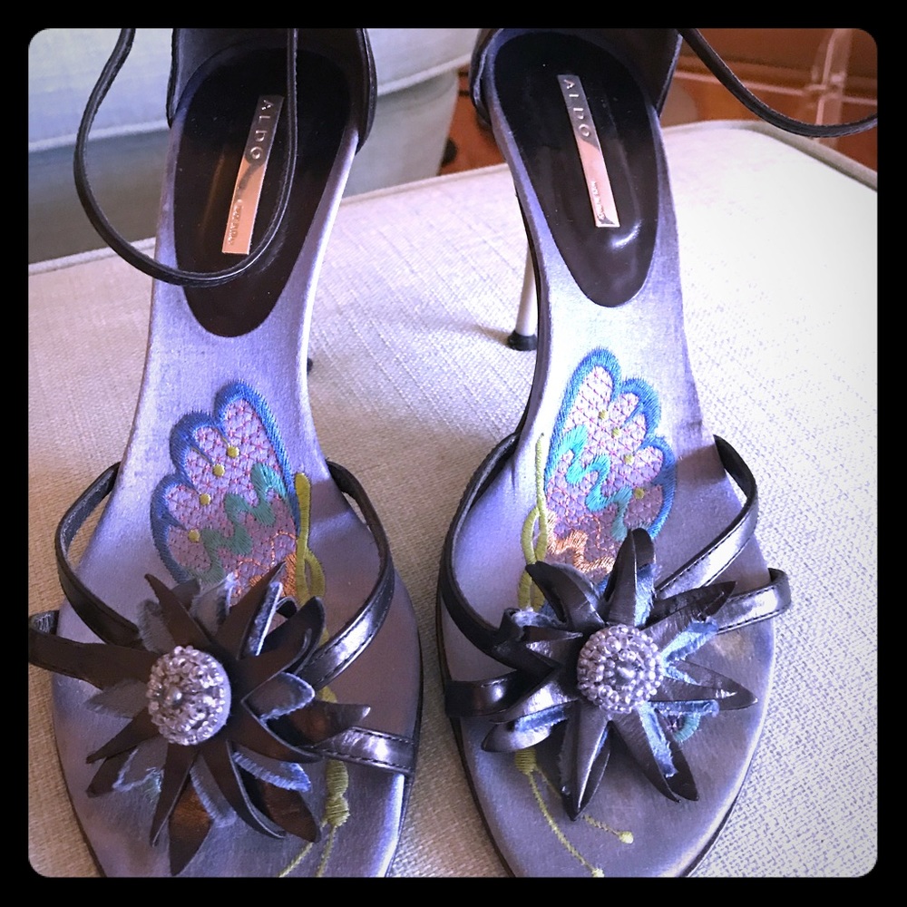Aldo navy blue sandal